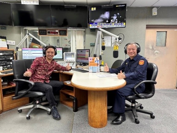 Commissioner Liao of NTPD went on air to broadcasting